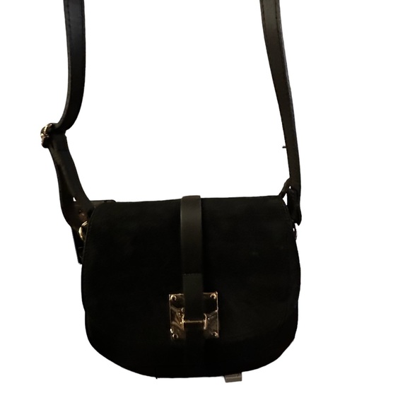 *NEW* Never Used 100% Leather from Florence. Black 10”x9”x3”. Gorgeous! - Picture 2 of 6